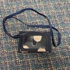 Gap print tri-fold string wallet with a hook and loop closure